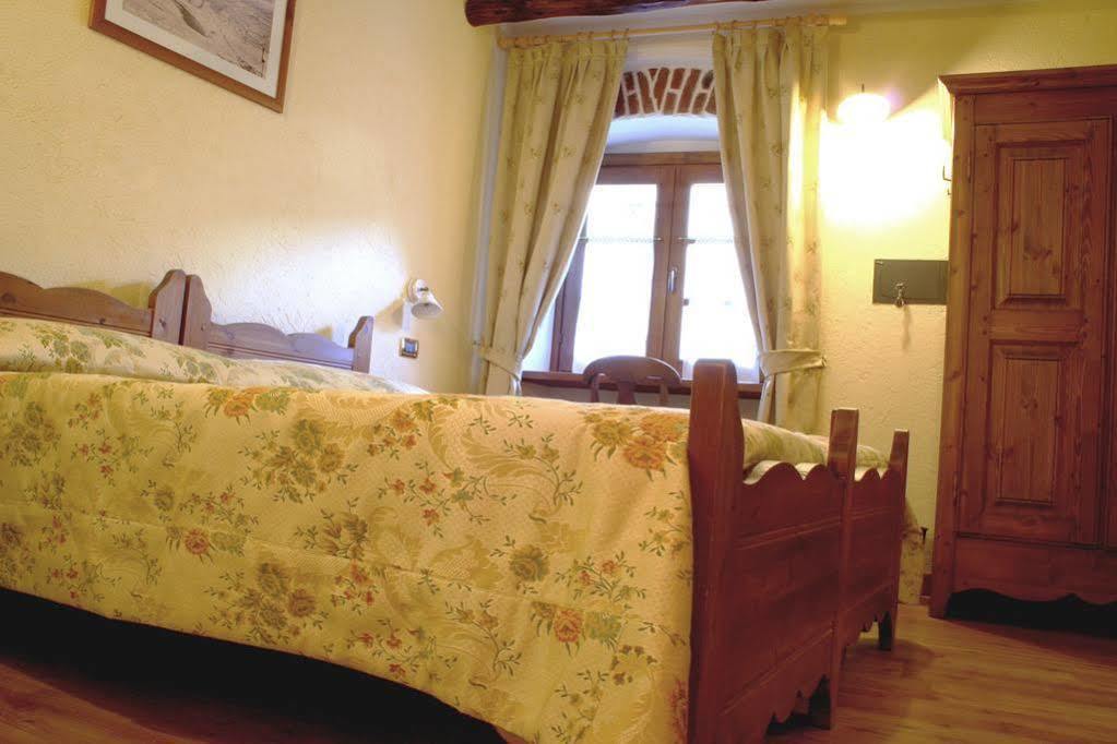 Chalet Chez Nous Oulx エクステリア 写真